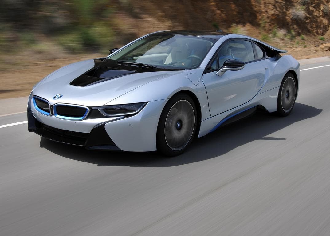 BMW i8